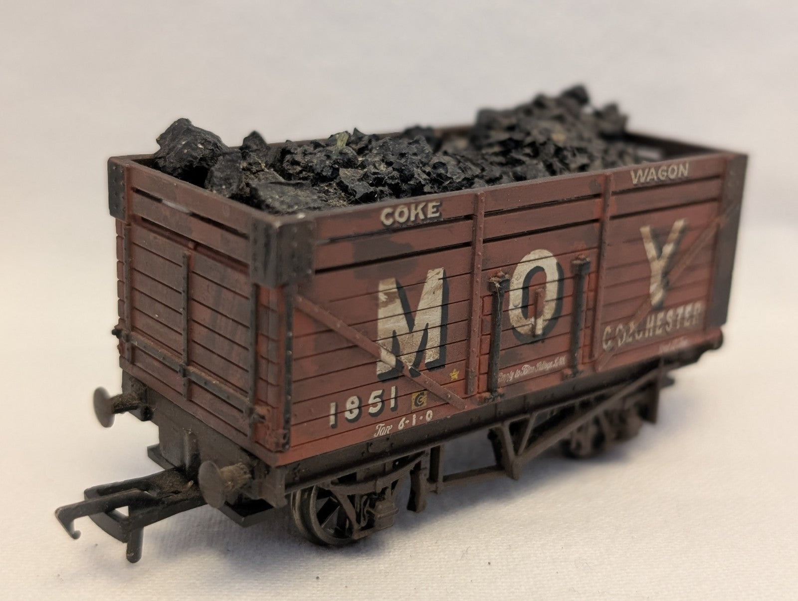 Mainline OO Gauge Moy Colchester 12 Ton Coke Wagon Goods Wagon 1851