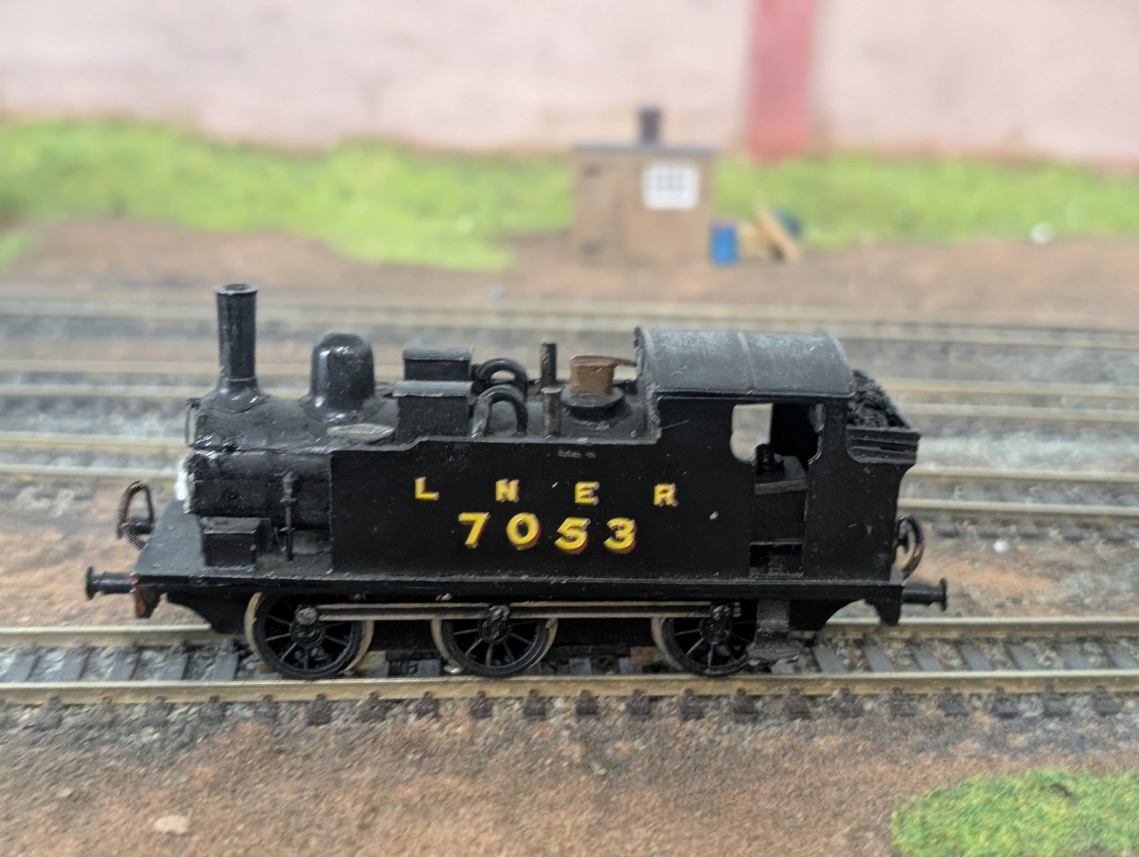 Wills Finecast OO Gauge Kitbuilt LNER J69 0-6-0T No. 7053