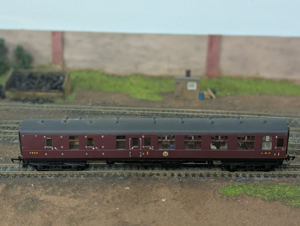 Triang LMS Coach Brake Class Repainted Renumbered 7890
