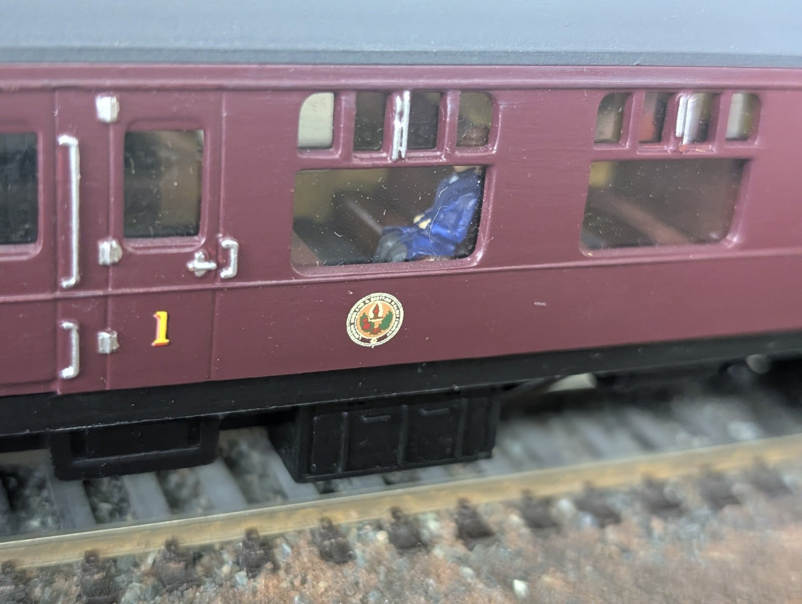 Triang LMS Coach Brake Class Repainted Renumbered 7890