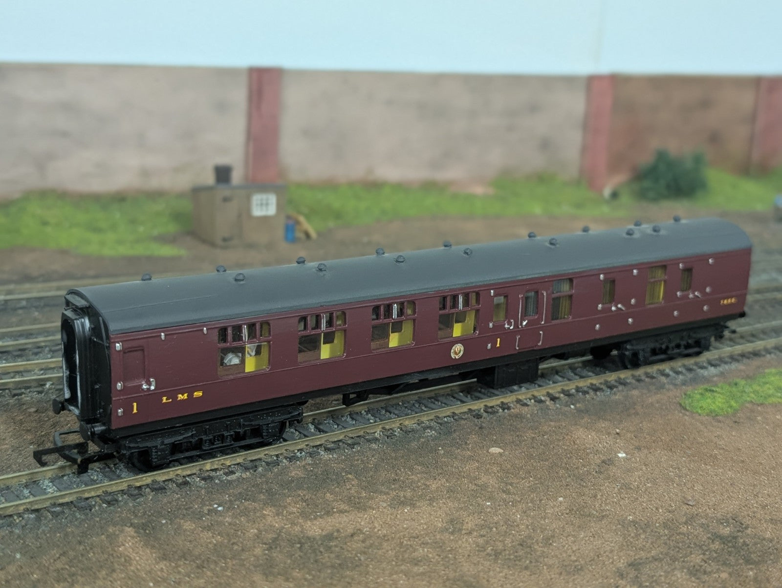 Triang LMS Coach Brake Class Repainted Renumbered 7890