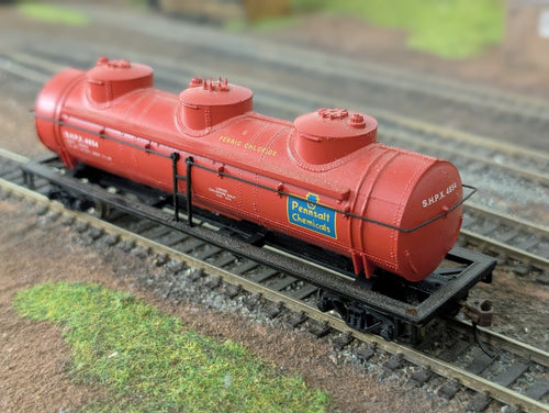 Bachmann USA 17127BAC HO Gauge 40' 3-Dome Tank Car Pennsalt Chemicals Red
